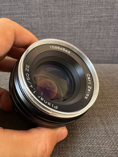 Obiettivo carl zeiss planar - carl,